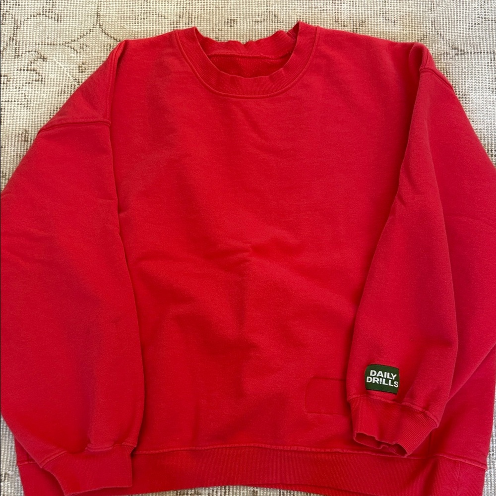 Daily Drills Oversized Reversible Sweatshirt
Red
XS/S
Worn once